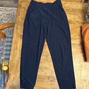 Athleta women’s athletic Pants